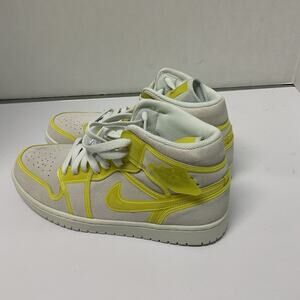 Air Jordan 1 Mid LX Off White Opti Yellow DA5552 107 Size 12 Women Size 10.5 Men